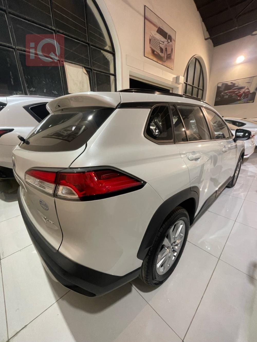 تۆیۆتا کۆرۆلا کرۆس